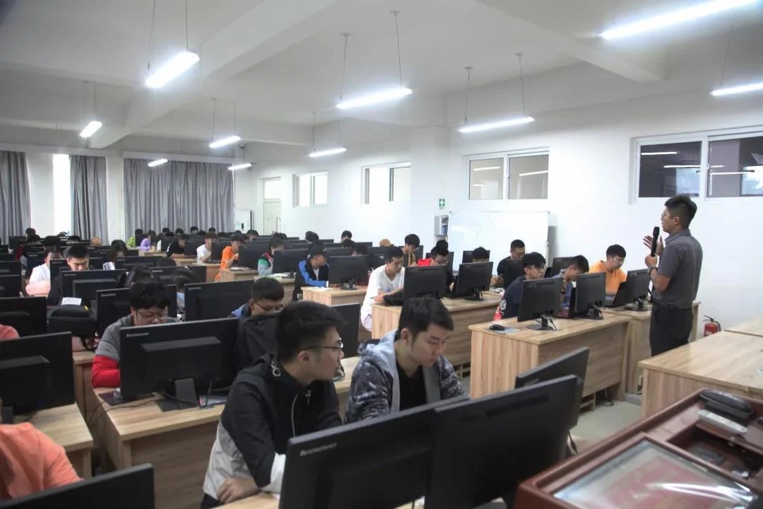 银川新闻网 计算机软硬件的技术开发现状与未来趋势